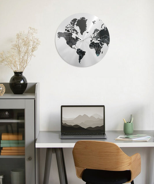 Mondmapo- Silver Roman Global Wall Clock