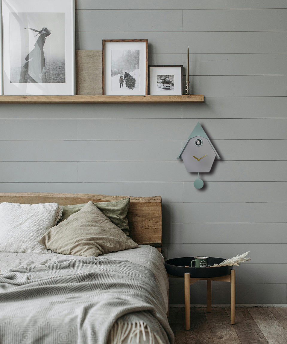 Kukolo – Cozy Cuckoo Nest Clock